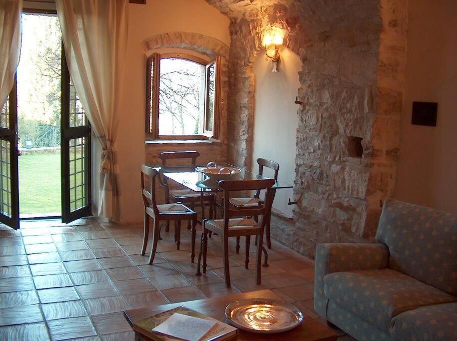 All Stone Horse Stable Converted To Elegant Apartment - Baltimora Spoleto Exteriör bild