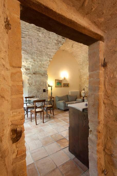 All Stone Horse Stable Converted To Elegant Apartment - Baltimora Spoleto Exteriör bild