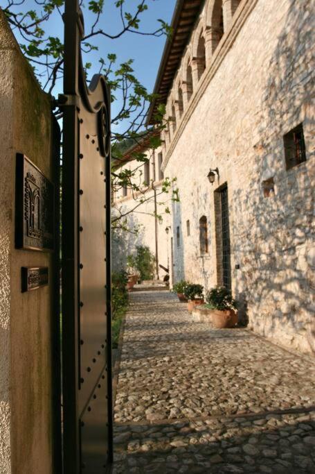All Stone Horse Stable Converted To Elegant Apartment - Baltimora Spoleto Exteriör bild